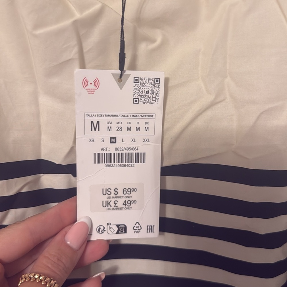 Zara Black and White Geometric Halter Dress - Picture 4 of 5